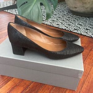 Aquatalia block pumps